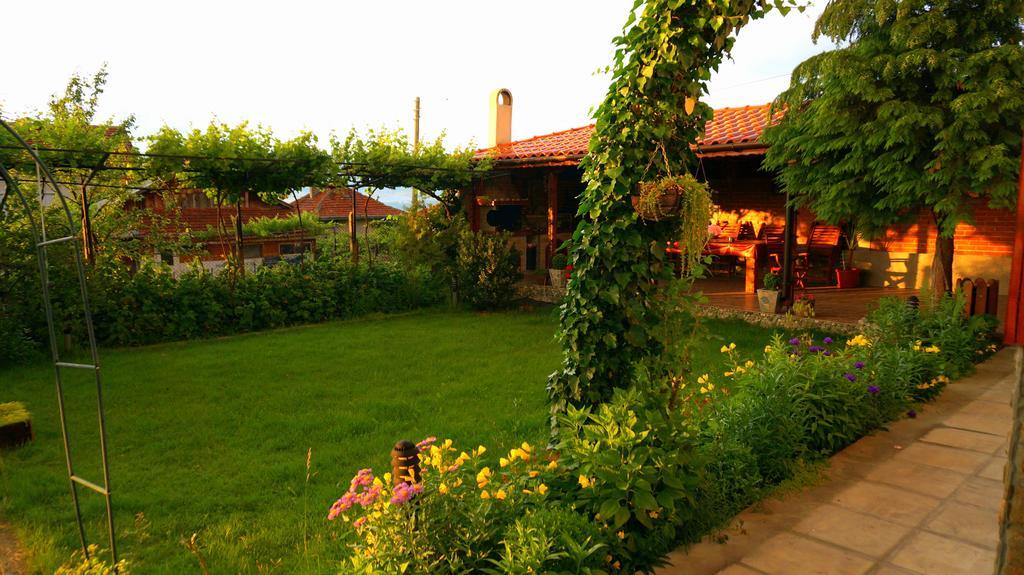 Guest House Simona Sapareva Banya Buitenkant foto